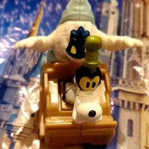 Disney goofy everest mcdonalds toy animal kingdom